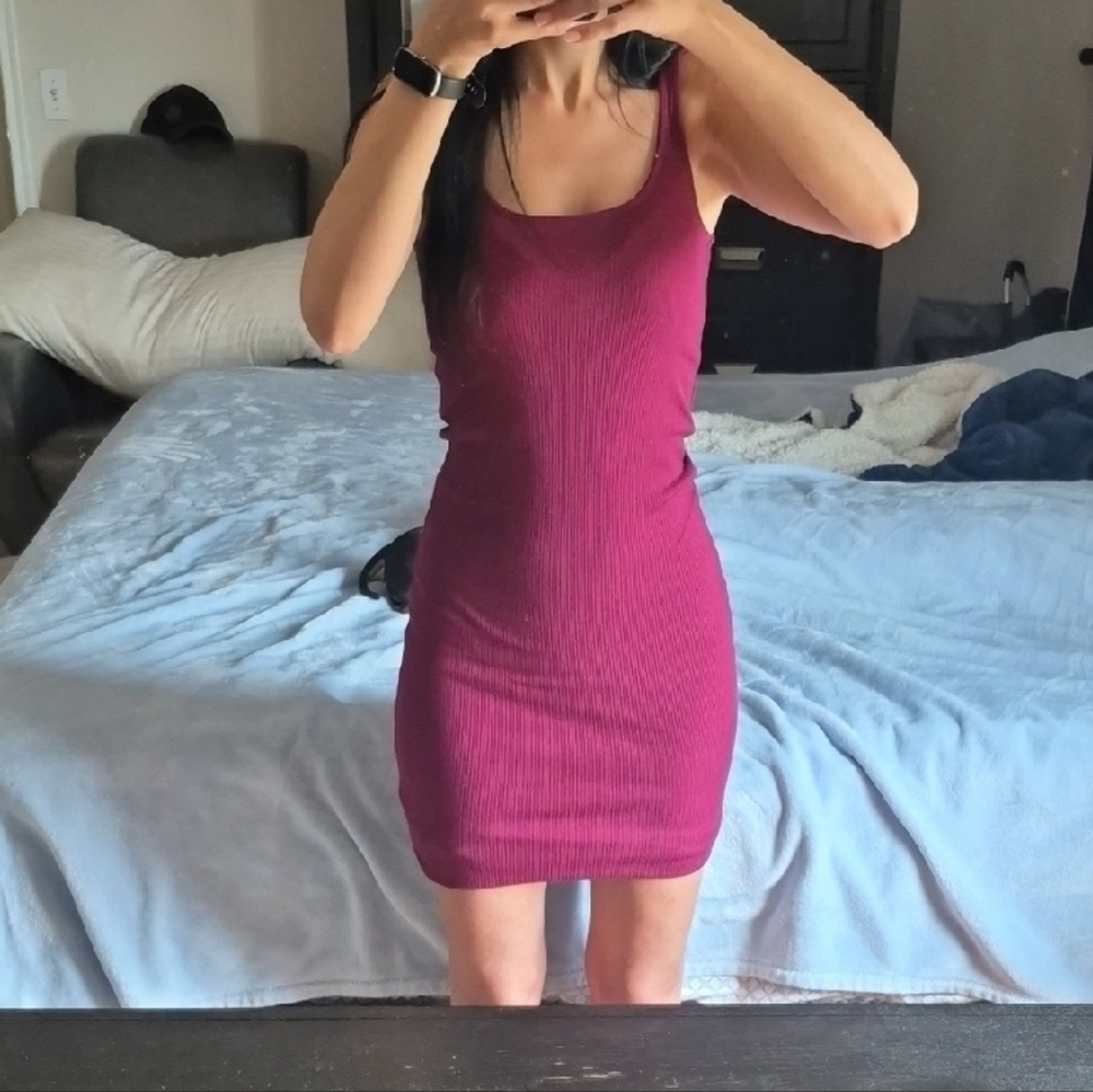 Ribbed Magenta Sleeveless Casual Dress